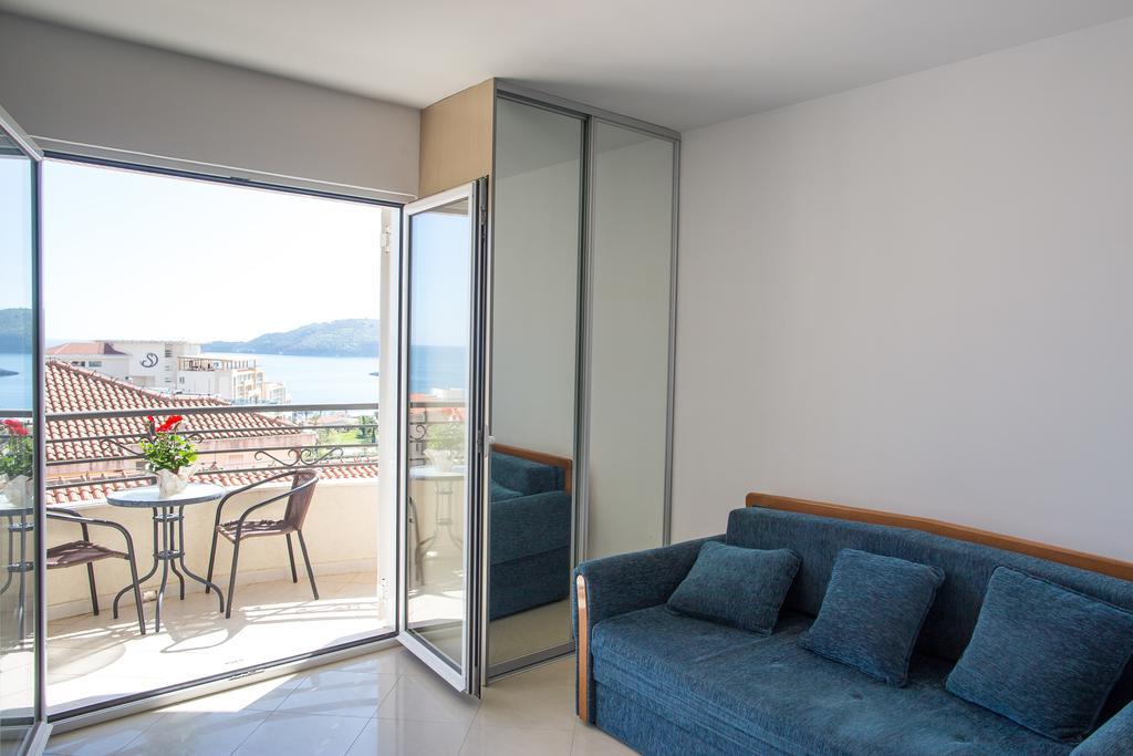 Apartments Charme Bečići Dış mekan fotoğraf