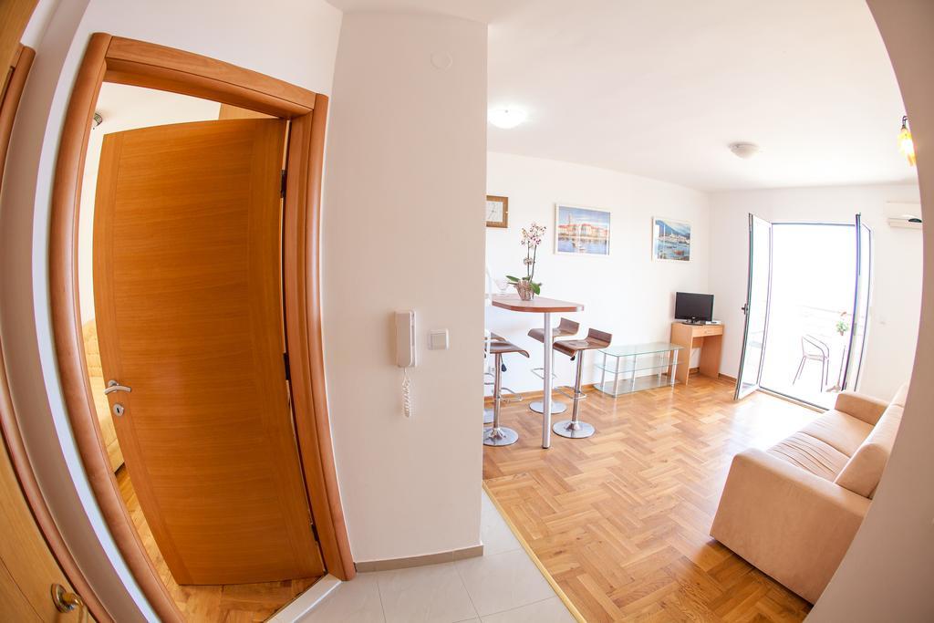 Apartments Charme Bečići Dış mekan fotoğraf
