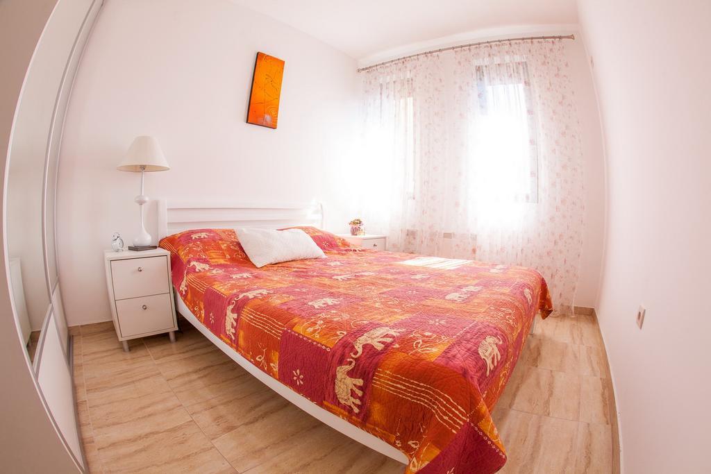 Apartments Charme Bečići Dış mekan fotoğraf